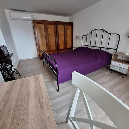 House Marica דירה *
